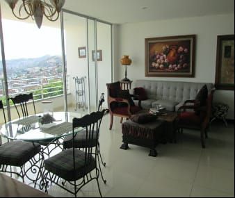 Apartamento en venta Valle Del Cauca Cali Lleras Camargo 108 m2 Habitaciones 3 Baños 4 Garajes 3 Precio $570000000