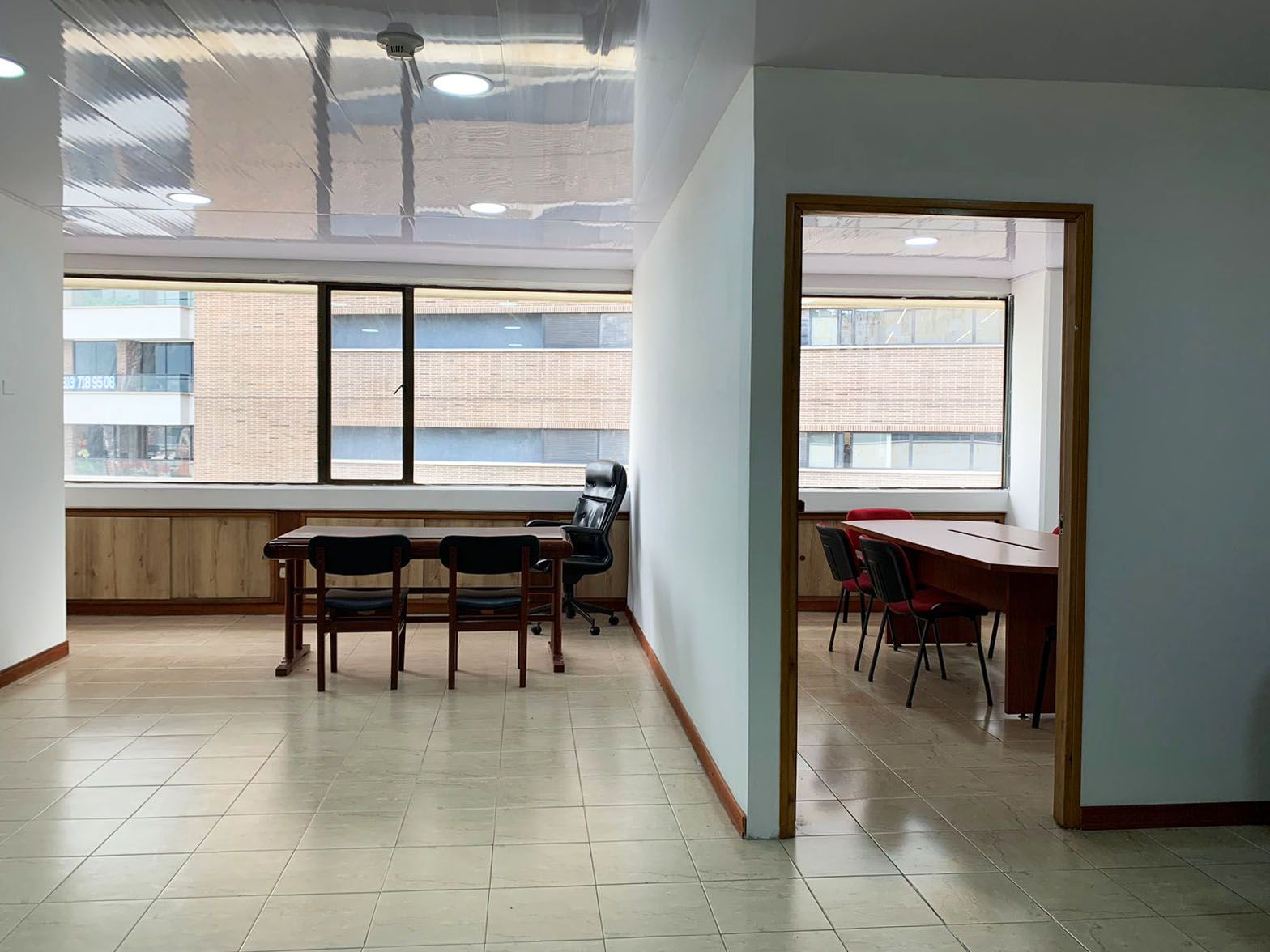 Oficina en arriendo o venta Antioquia Medellín Villa Carlota 64 m2 Habitaciones 0 Baños 0 Garajes 2 Precio venta $420000000 Precio arriendo $4100000