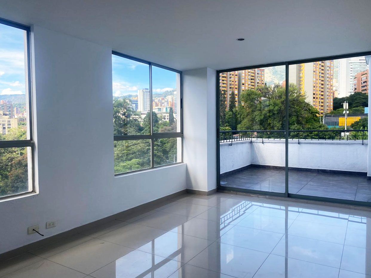 Apartamento en arriendo Antioquia Medellín La Aguacatala 68 m2 Habitaciones 2 Baños 2 Garajes 2 Precio $4300000