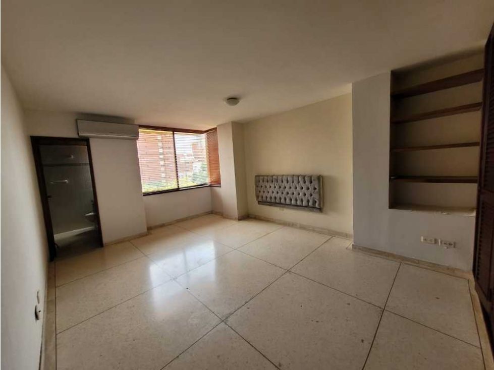 Apartamento en venta Atlántico Barranquilla Altos Del Prado 183 m2 Habitaciones 3 Baños 2 Garajes 3 Precio $650000000