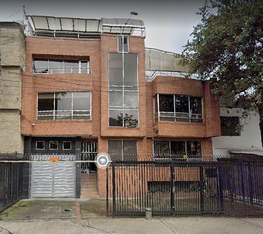 Edificio en venta Cundinamarca Bogotá Estación Central 1090 m2 Habitaciones 12 Baños 7 Garajes 12 Precio $2900000000