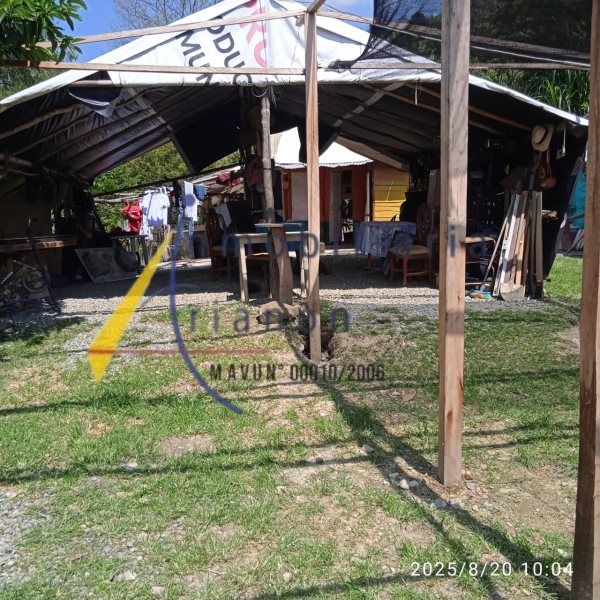 Casa en venta Antioquia Medellín La Candelaria 4000 m2 Habitaciones 2 Baños 1 Garajes 0 Precio $350000000