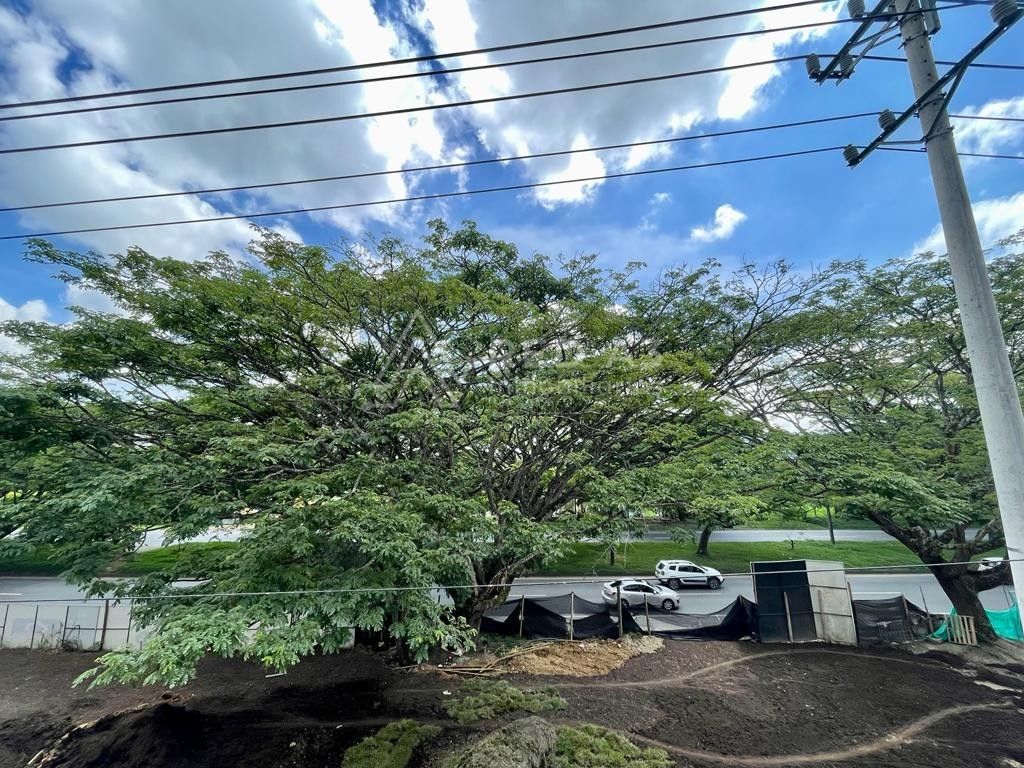 Local en arriendo Risaralda Pereira Pereira 108 m2 Habitaciones 0 Baños 10 Garajes 2 Precio $10800000