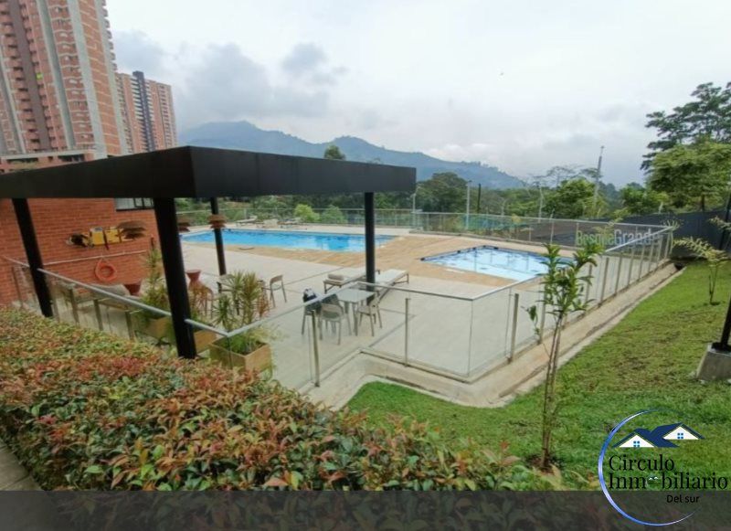 Apartamento en arriendo Antioquia Itagüí El Palmar 72 m2 Habitaciones 2 Baños 2 Garajes 1 Precio $2800000