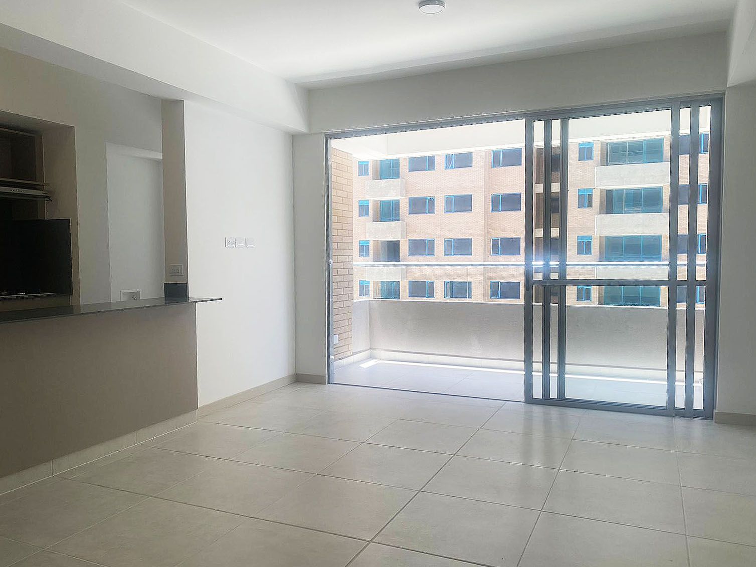 Apartamento en arriendo o venta Antioquia Envigado Las Vegas 89 m2 Habitaciones 3 Baños 2 Garajes 3 Precio venta $720000000 Precio arriendo $4000000