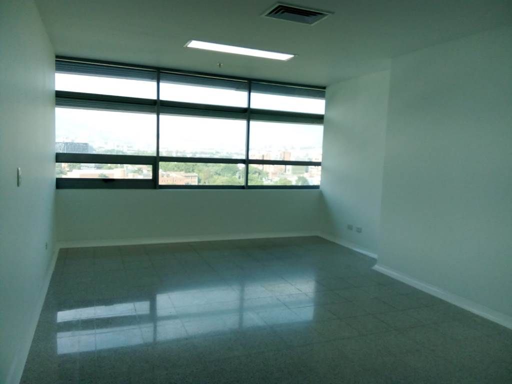Consultorio en arriendo Antioquia Medellín Alejandria 36 m2 Habitaciones 0 Baños 0 Garajes 2 Precio $4900000