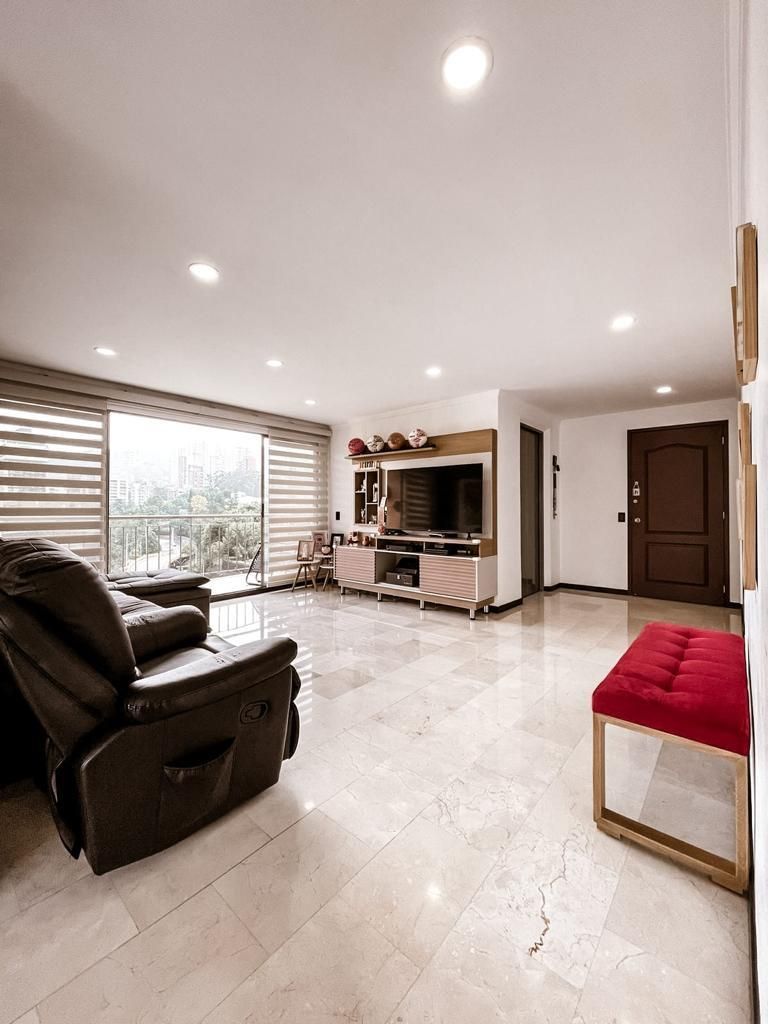 Apartamento en venta Antioquia Medellín El Tesoro 132 m2 Habitaciones 3 Baños 6 Garajes 2 Precio $915000000