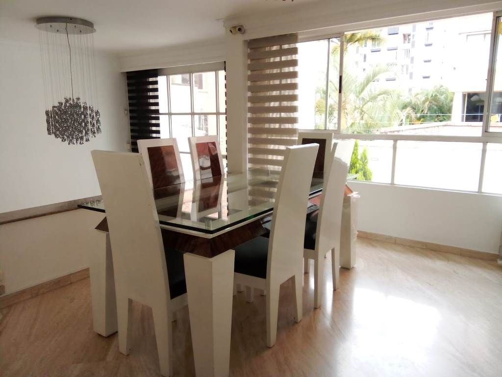 Casa en arriendo Antioquia Medellín Patio Bonito 390 m2 Habitaciones 4 Baños 8 Garajes 4 Precio $11500000