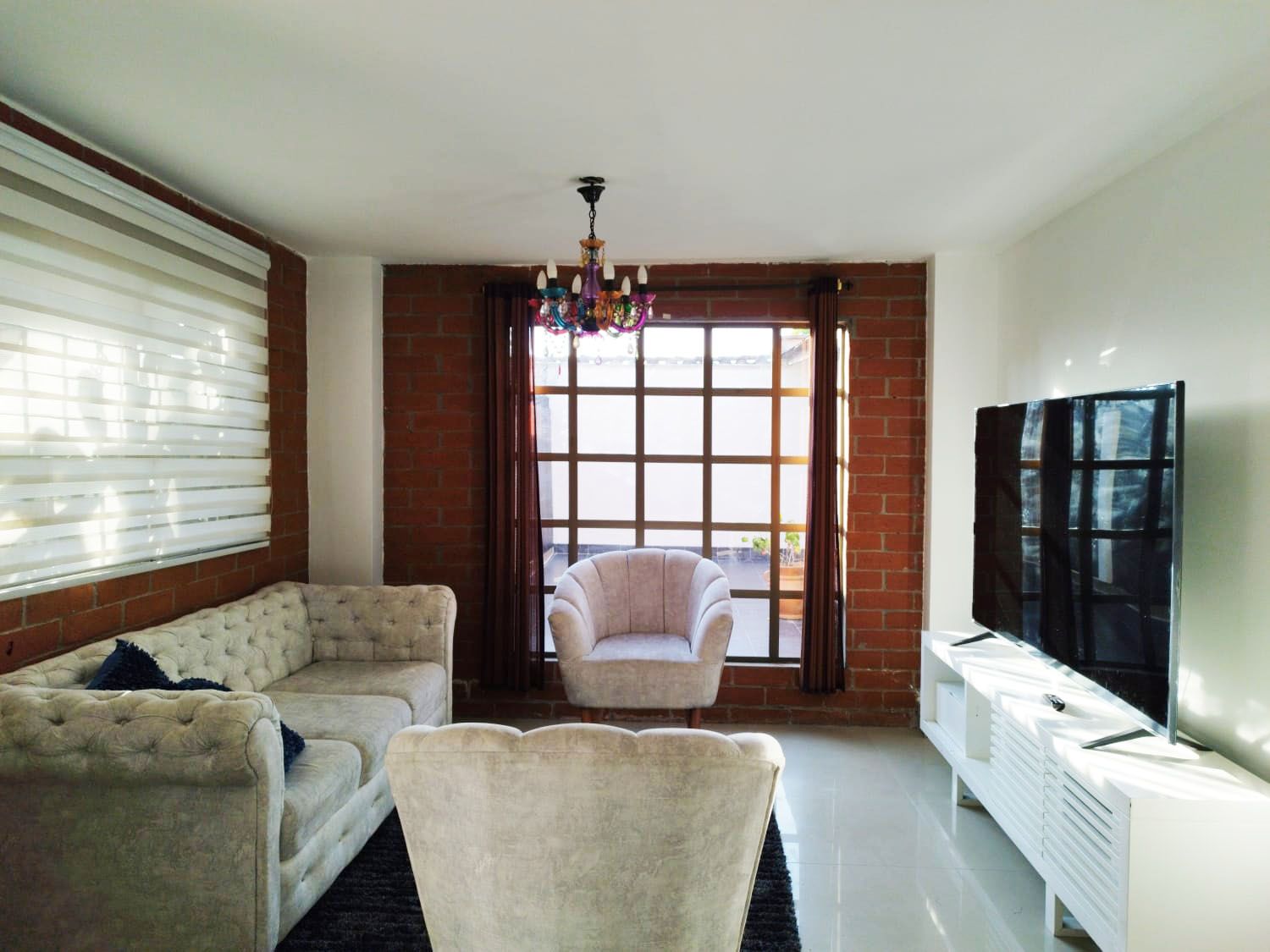 Oficina en arriendo Antioquia Envigado Zona Centro 280 m2 Habitaciones 0 Baños 13 Garajes 3 Precio $17000000