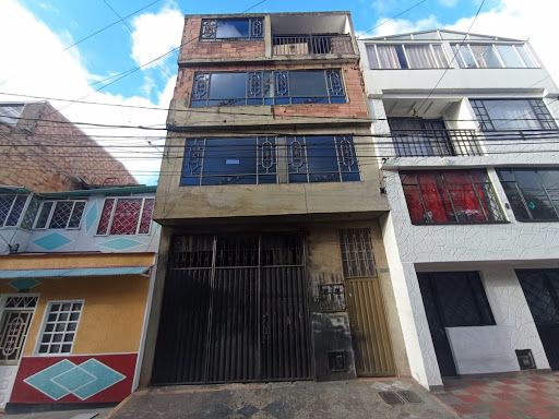 Casa en venta Cundinamarca Bogotá Bolivia 280 m2 Habitaciones 7 Baños 4 Garajes 0 Precio $800000000