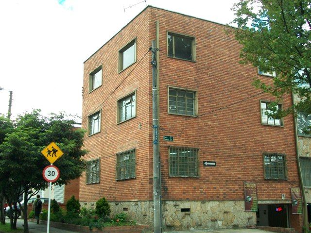 Oficina en arriendo Cundinamarca Bogotá La Soledad 40 m2 Habitaciones 0 Baños 1 Garajes 0 Precio $2350000