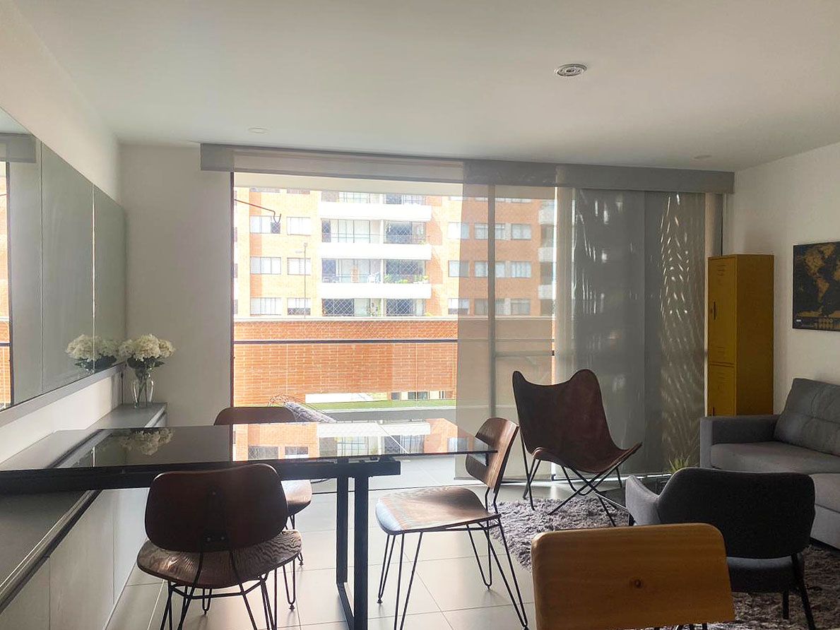 Apartamento en arriendo Antioquia Envigado Colina Campestre 80 m2 Habitaciones 2 Baños 4 Garajes 3 Precio $4900000