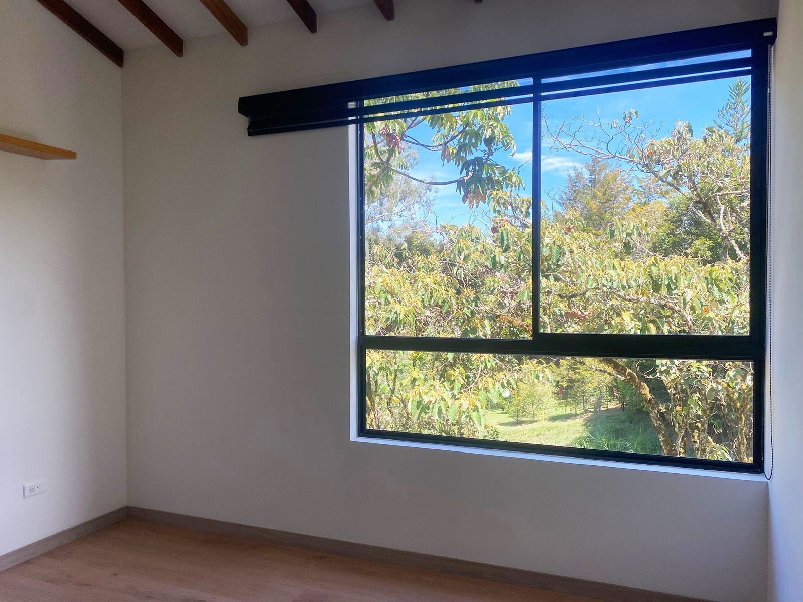 Casa en arriendo Antioquia El Retiro El Retiro 140 m2 Habitaciones 3 Baños 4 Garajes 3 Precio $5300000