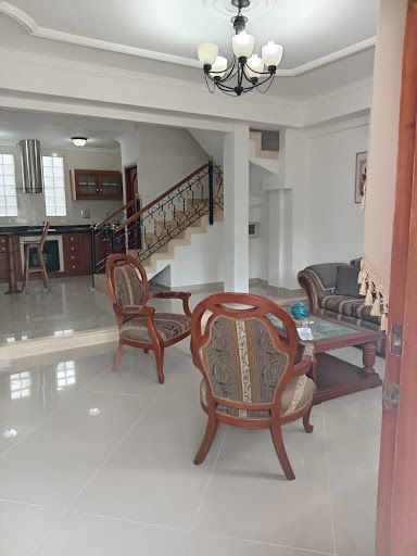 Casa en arriendo Bolívar Cartagena Manga 196 m2 Habitaciones 2 Baños 6 Garajes 2 Precio $6000000