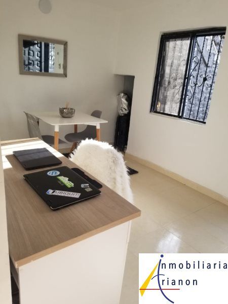 Apartamento en venta Antioquia Medellín La Candelaria 70 m2 Habitaciones 3 Baños 1 Garajes 0 Precio $250000000