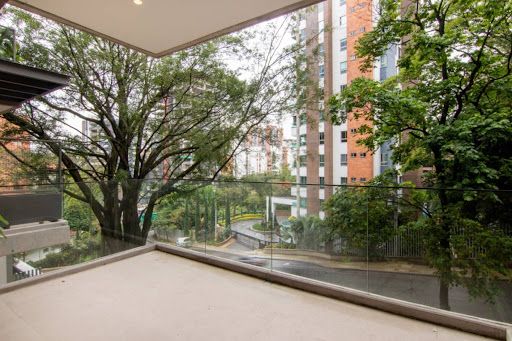 Apartamento en venta Antioquia Medellín La Linde 90 m2 Habitaciones 1 Baños 2 Garajes 2 Precio $995000000