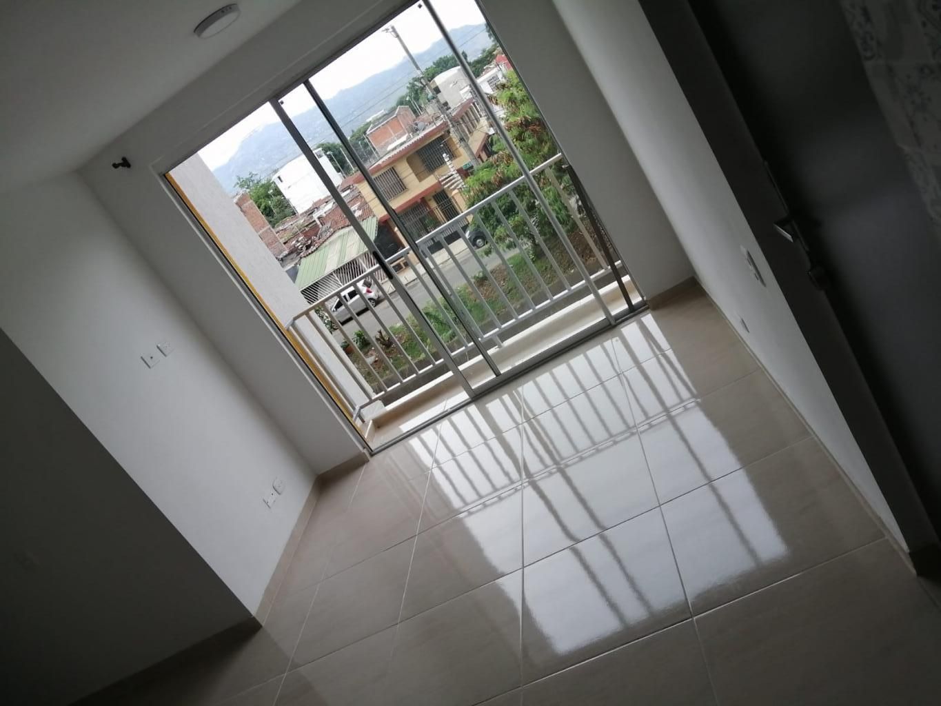 Apartamento en venta Valle Del Cauca Cali Sector Transito Municipal 49 m2 Habitaciones 3 Baños 2 Garajes 2 Precio $180000000
