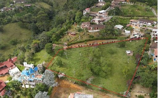 Lote en venta Antioquia Girardota Girardota 2600 m2 Habitaciones 0 Baños 10 Garajes 1 Precio $390000000