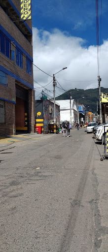 Bodega en venta Cundinamarca Bogotá San Victorino 645 m2 Habitaciones 0 Baños 1 Garajes 1 Precio $1700000000