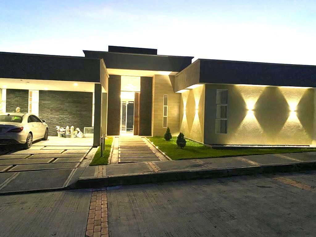 Casa en arriendo o venta Tolima Ibagué Ibagué 74 m2 Habitaciones 2 Baños 2 Garajes 2 Precio venta $1500000000 Precio arriendo $6500000