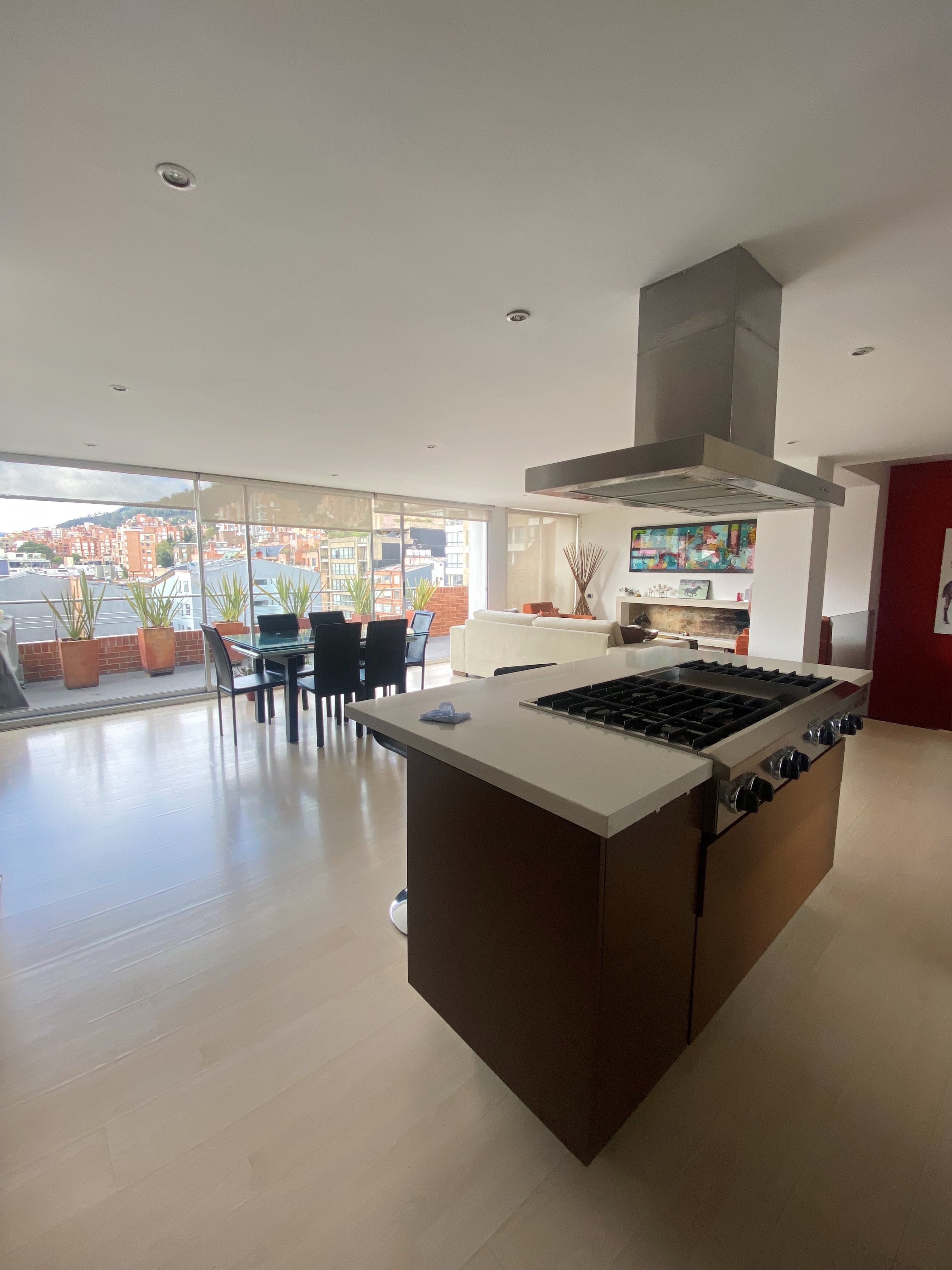 Apartamento en arriendo o venta Cundinamarca Bogotá Emaus 194 m2 Habitaciones 3 Baños 6 Garajes 4 Precio venta $1750000000 Precio arriendo $10500000