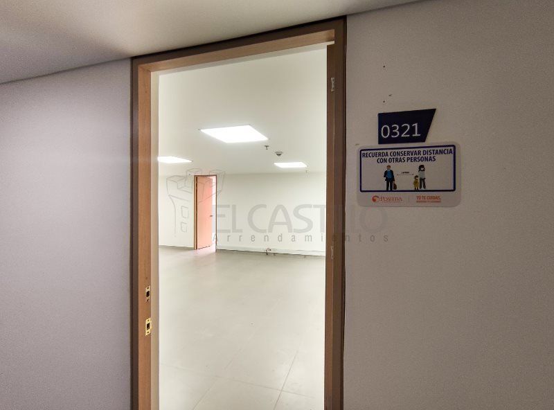 Local en arriendo Antioquia Medellín Naranjal 78 m2 Habitaciones 0 Baños 1 Garajes 0 Precio $3700000