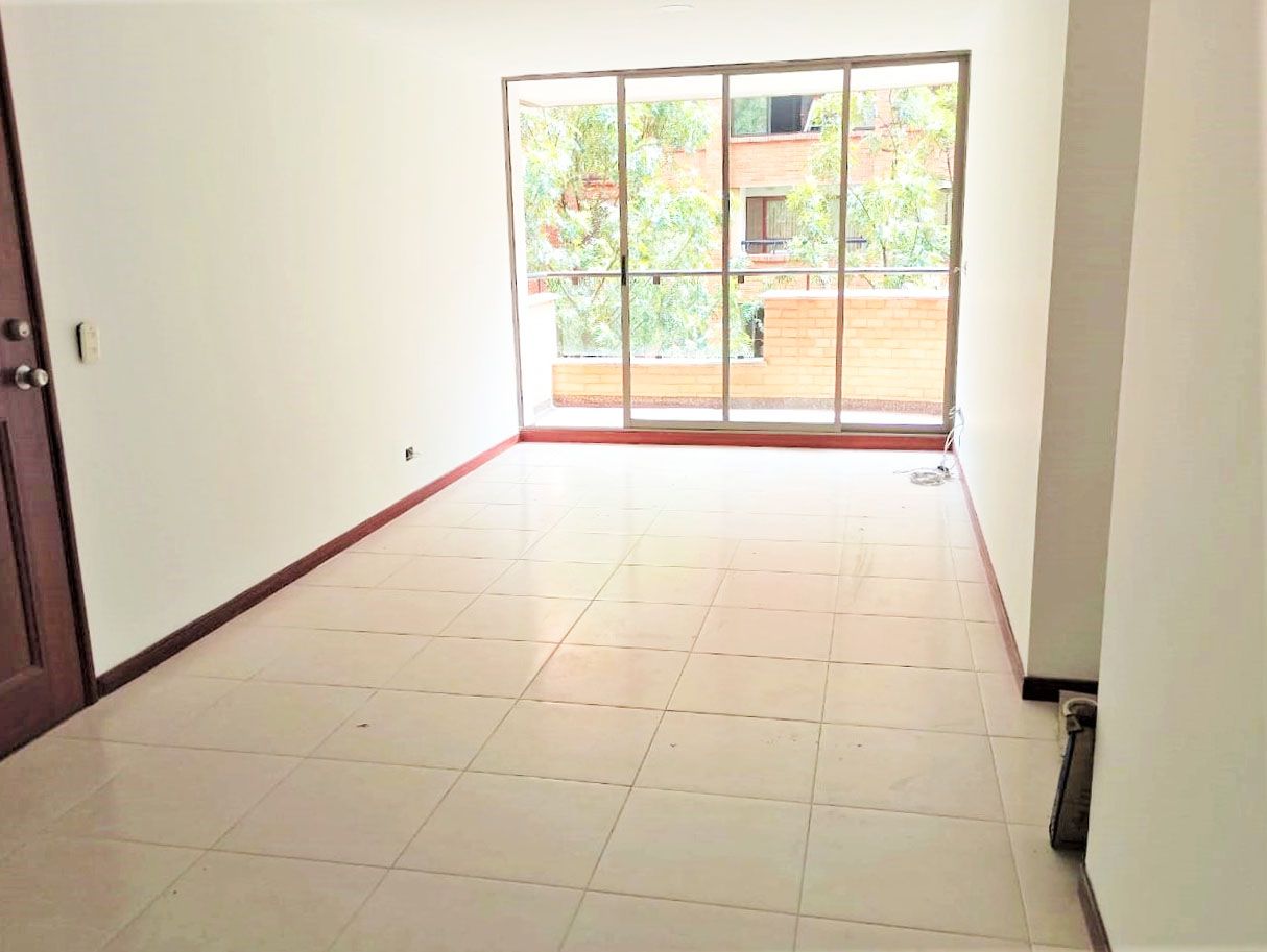 Apartamento en arriendo Antioquia Medellín Alejandria 110 m2 Habitaciones 3 Baños 2 Garajes 3 Precio $4800000