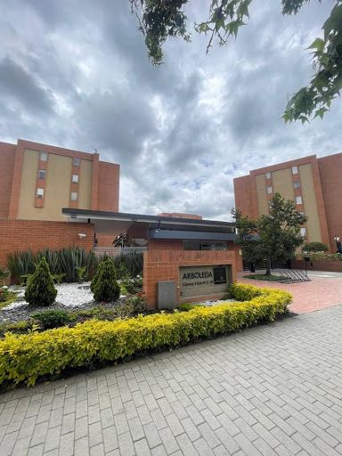 Apartamento en venta Cundinamarca Madrid Hda Casablanca Arboleda 76 m2 Habitaciones 3 Baños 2 Garajes 1 Precio $330000000