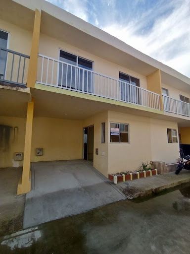 Casa en venta Huila Neiva Los Cambulos 104 m2 Habitaciones 3 Baños 4 Garajes 2 Precio $210000000