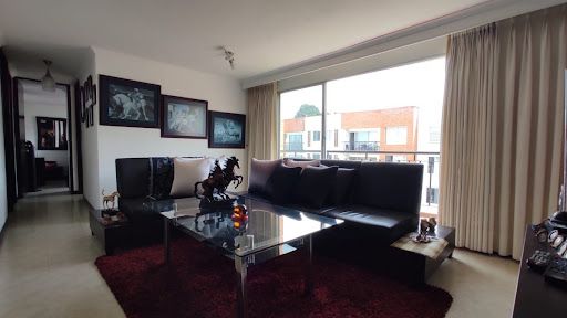 Apartamento en venta Risaralda Pereira Senderos De Unicentro 74 m2 Habitaciones 3 Baños 2 Garajes 2 Precio $300000000