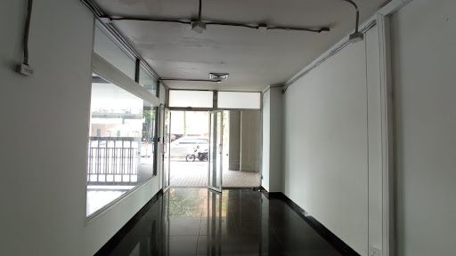 Local en arriendo Antioquia Medellín Aeroparque Juan Pablo Ii 52 m2 Habitaciones 0 Baños 1 Garajes 0 Precio $3800000