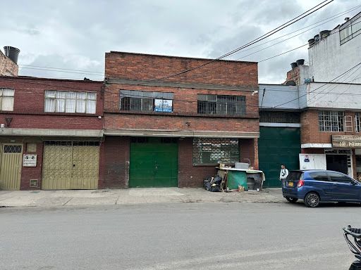 Bodega en venta Cundinamarca Bogotá Pensilvania 216 m2 Habitaciones 0 Baños 2 Garajes 1 Precio $1200000000