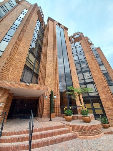 Apartamento en venta Cundinamarca Bogotá Niza Suba 154 m2 Habitaciones 4 Baños 6 Garajes 4 Precio $900000000