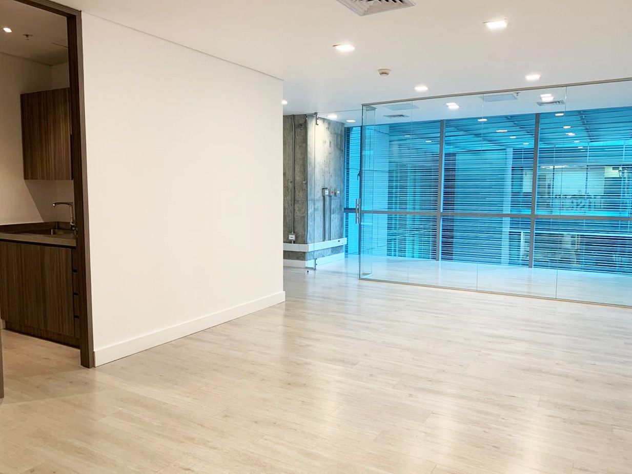 Oficina en arriendo Antioquia Medellín La Florida 50 m2 Habitaciones 0 Baños 0 Garajes 2 Precio $7200000