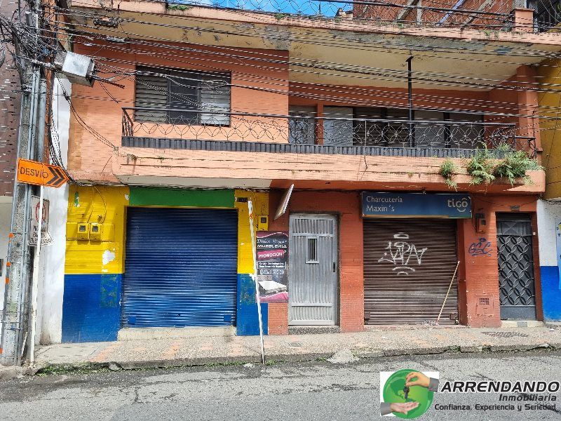 Casa en venta Antioquia Itagüí Playa Rica 228 m2 Habitaciones 6 Baños 3 Garajes 0 Precio $2000000000