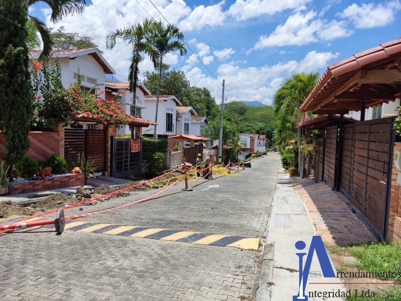 Casa en venta Antioquia San Jerónimo San Jerónimo 136 m2 Habitaciones 4 Baños 4 Garajes 0 Precio $350000000