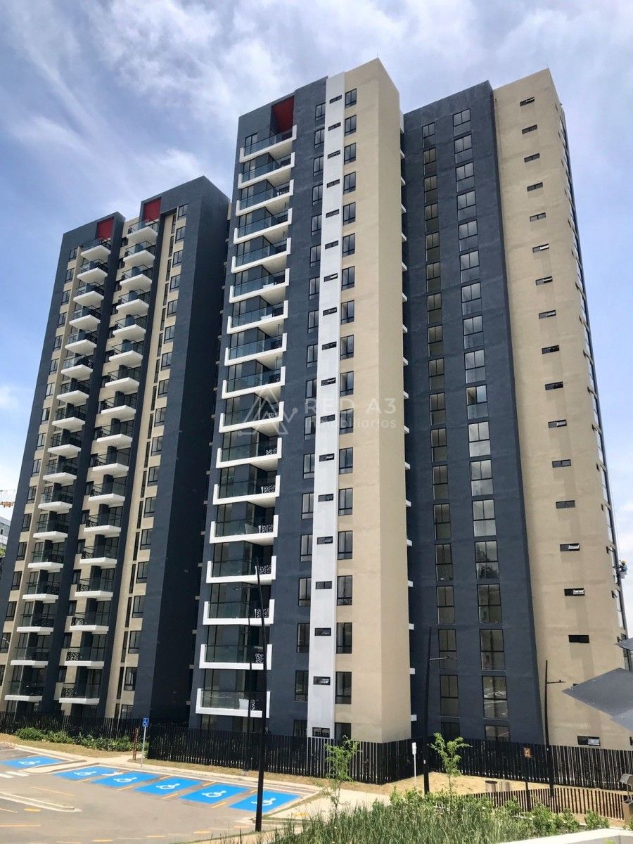 Apartamento en venta Risaralda Pereira Pereira 98 m2 Habitaciones 2 Baños 2 Garajes 3 Precio $640000000