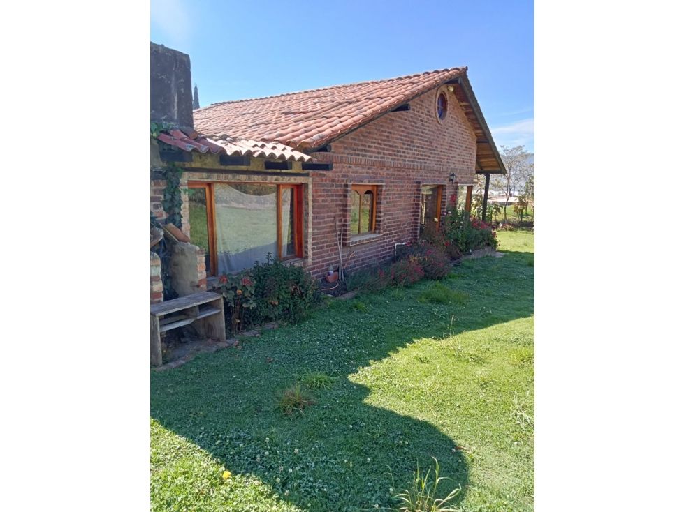 Finca en venta Cundinamarca Cogua Cogua 108 m2 Habitaciones 4 Baños 2 Garajes 3 Precio $630000000