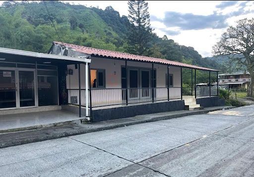 Finca en venta Risaralda Pereira Pereira 30030 m2 Habitaciones 5 Baños 4 Garajes 7 Precio $1100000000