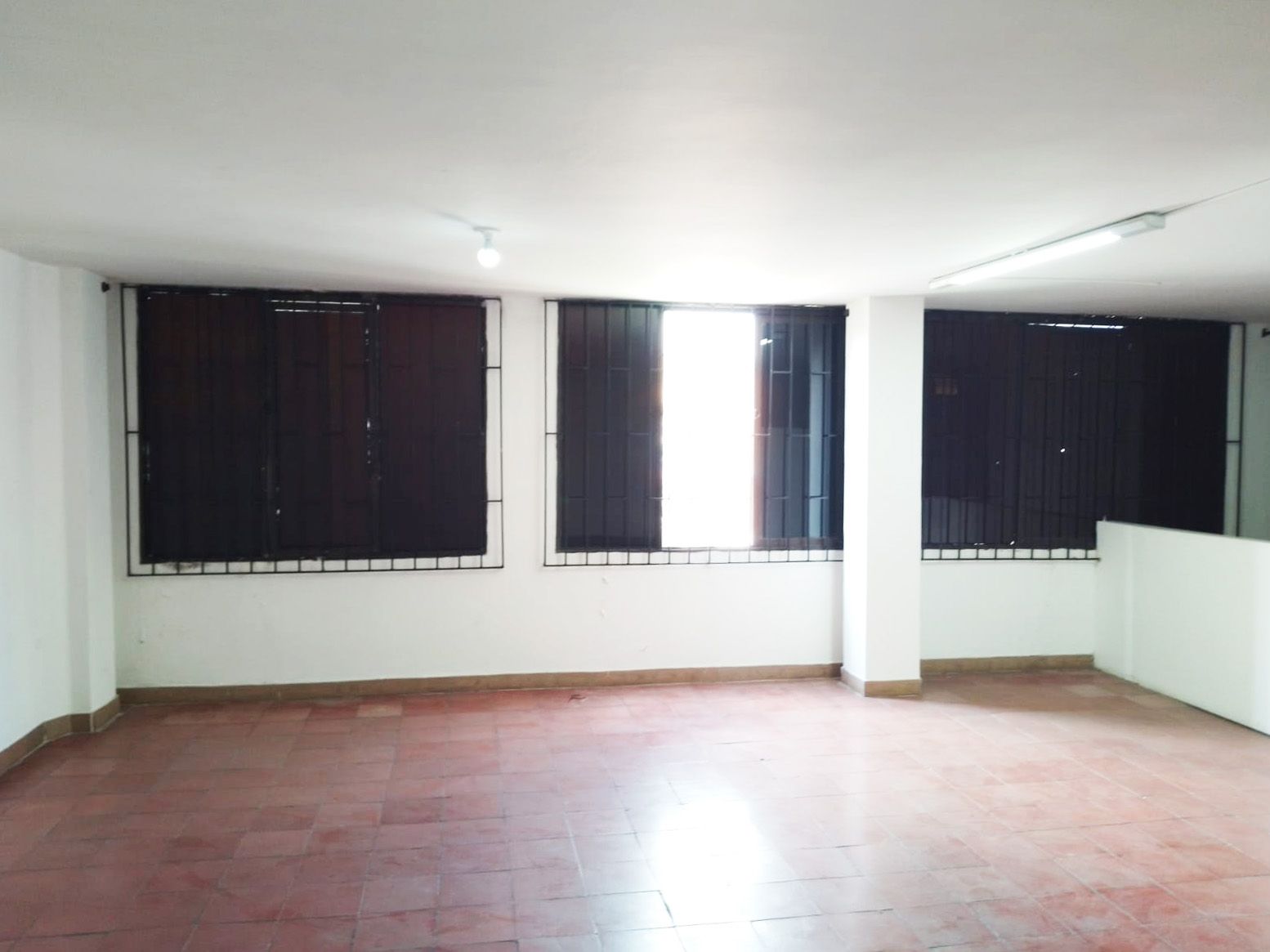 Bodega en arriendo Antioquia Medellín Campo Amor 360 m2 Habitaciones 0 Baños 6 Garajes 1 Precio $11300000