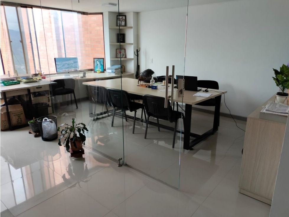 Oficina en venta Caldas Manizales El Centro 27 m2 Habitaciones 0 Baños 1 Garajes 1 Precio $160000000