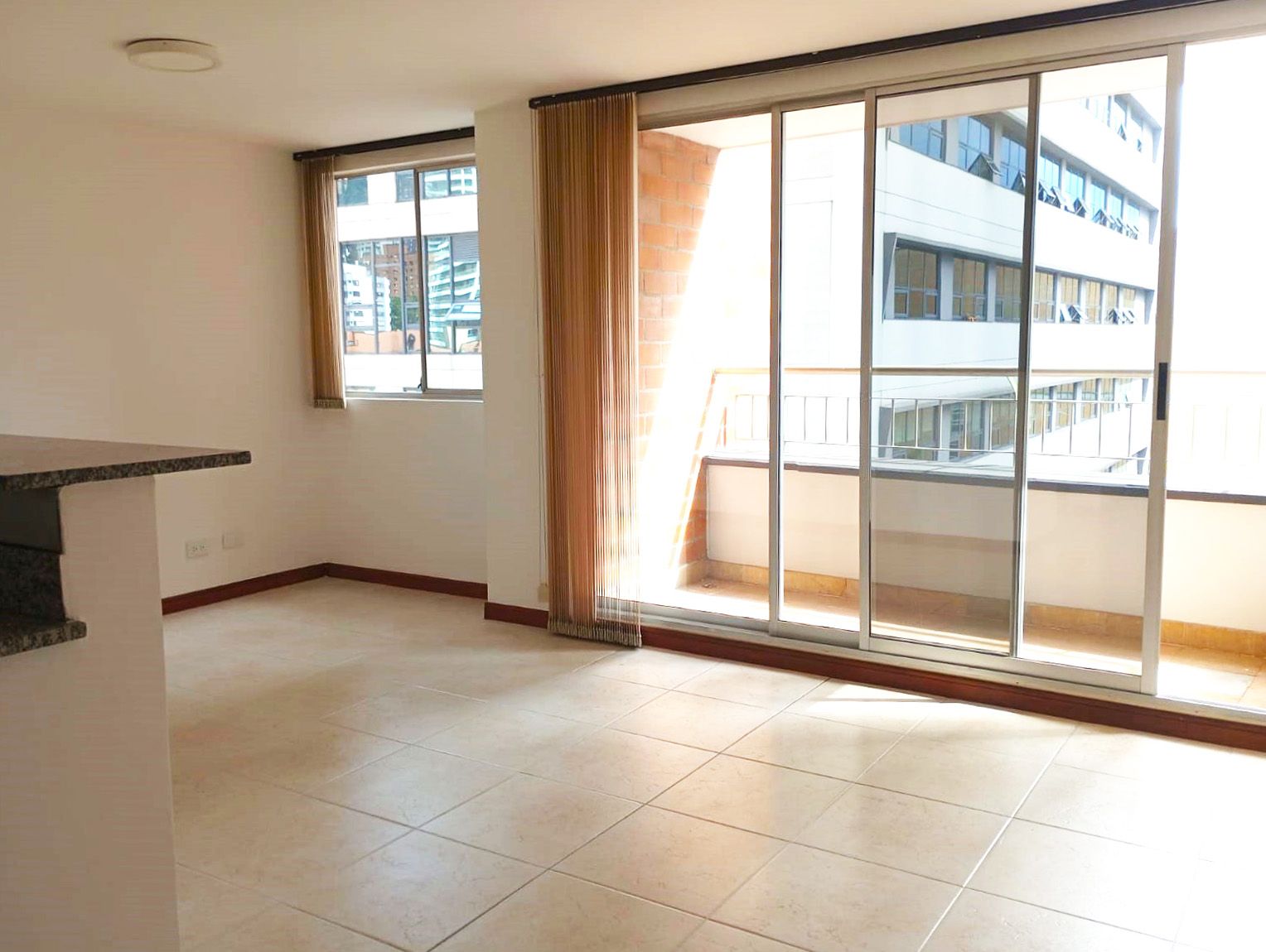 Apartamento en arriendo Antioquia Medellín Astorga 67 m2 Habitaciones 2 Baños 2 Garajes 3 Precio $3900000