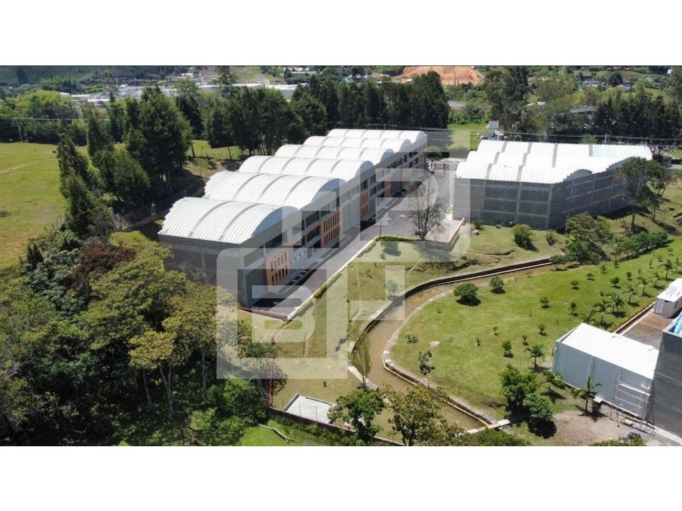 Bodega en arriendo Antioquia Guarne Guarne 1191 m2 Habitaciones 0 Baños 13 Garajes 3 Precio $23820000