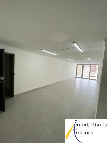 Oficina en venta Antioquia Medellín La Candelaria 49 m2 Habitaciones 0 Baños 1 Garajes 0 Precio $215000000
