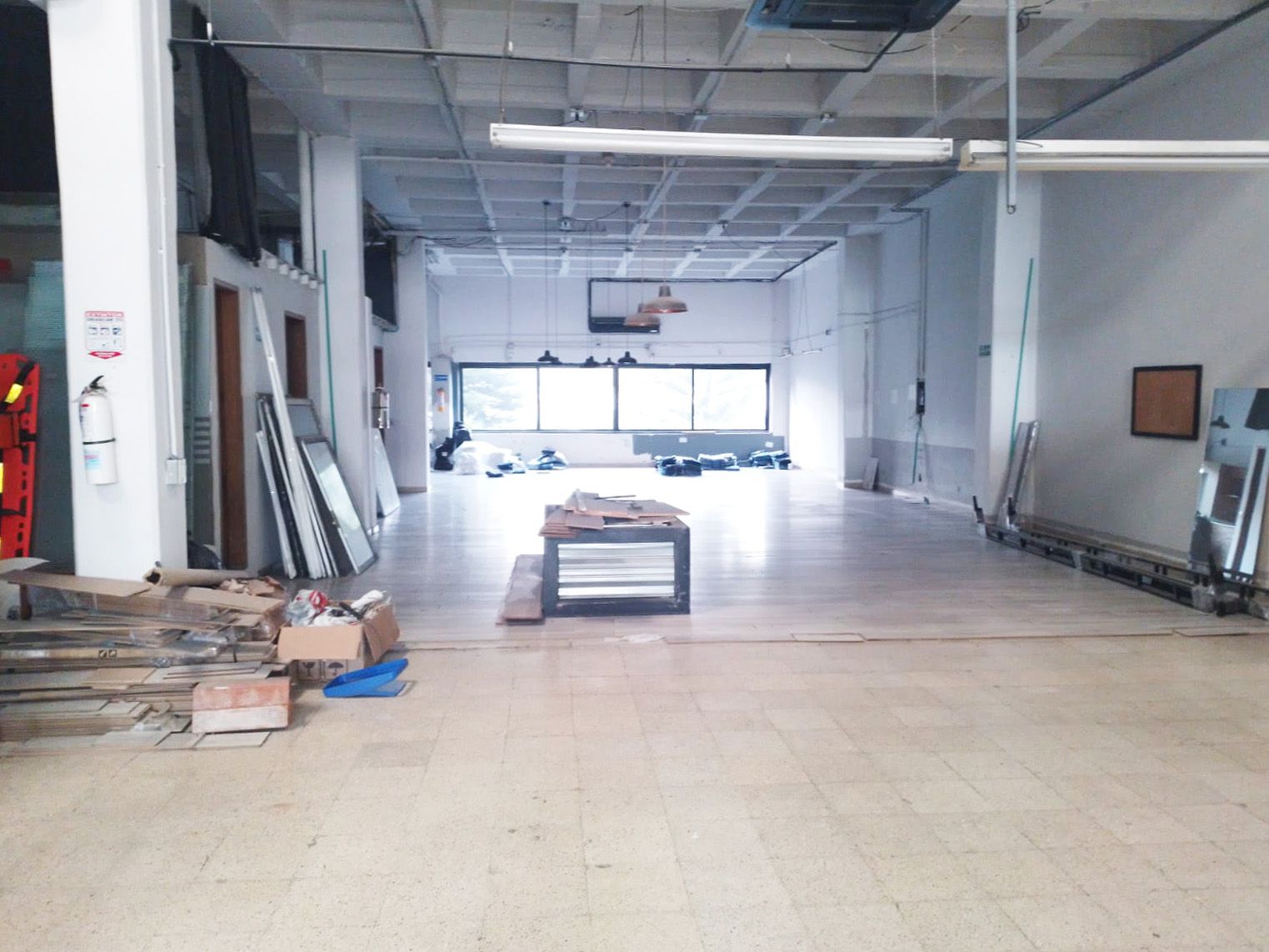 Bodega en arriendo Antioquia Medellín Tenche 750 m2 Habitaciones 0 Baños 6 Garajes 1 Precio $21000000