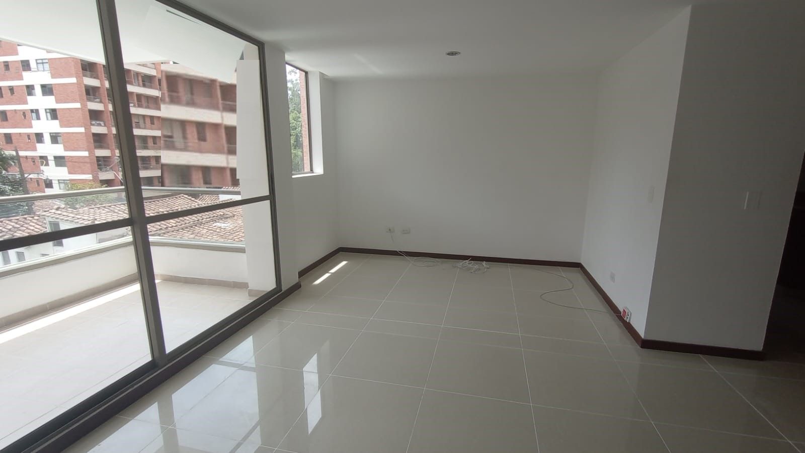 Apartamento en arriendo Antioquia Envigado Bosques De Zúñiga 120 m2 Habitaciones 3 Baños 3 Garajes 1 Precio $5500000
