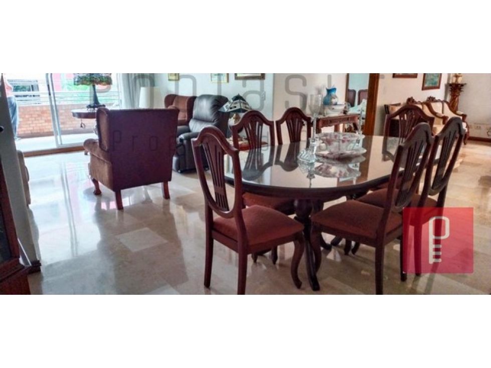 Apartamento en arriendo Antioquia Medellín La Candelaria 156 m2 Habitaciones 3 Baños 6 Garajes 3 Precio $6500000