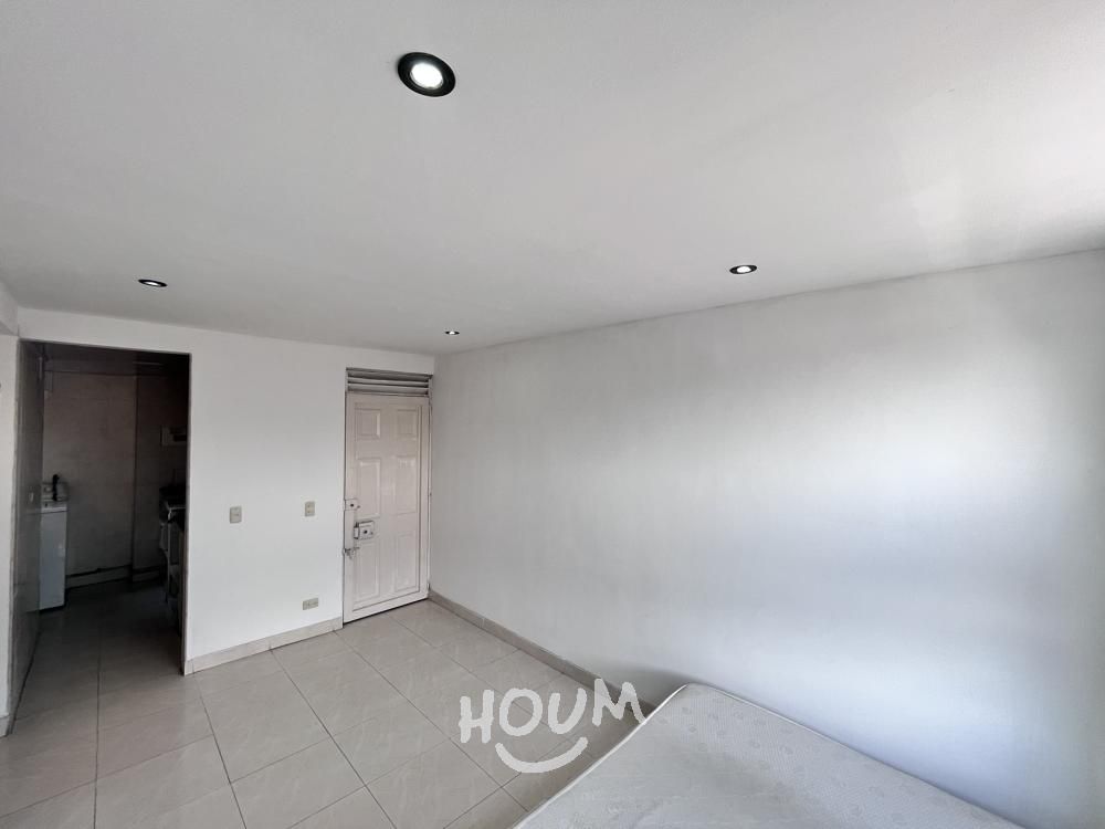 Apartamento en venta Cundinamarca Bogotá Predio Caldas 42 m2 Habitaciones 3 Baños 1 Garajes 0 Precio $180000000