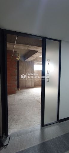 Oficina en venta Antioquia Envigado El Dorado 30 m2 Habitaciones 0 Baños 0 Garajes 2 Precio $204680000