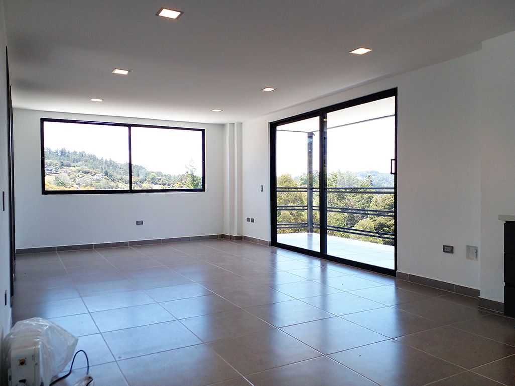 Apartamento en arriendo Antioquia Envigado Asd 140 m2 Habitaciones 3 Baños 2 Garajes 3 Precio $6300000